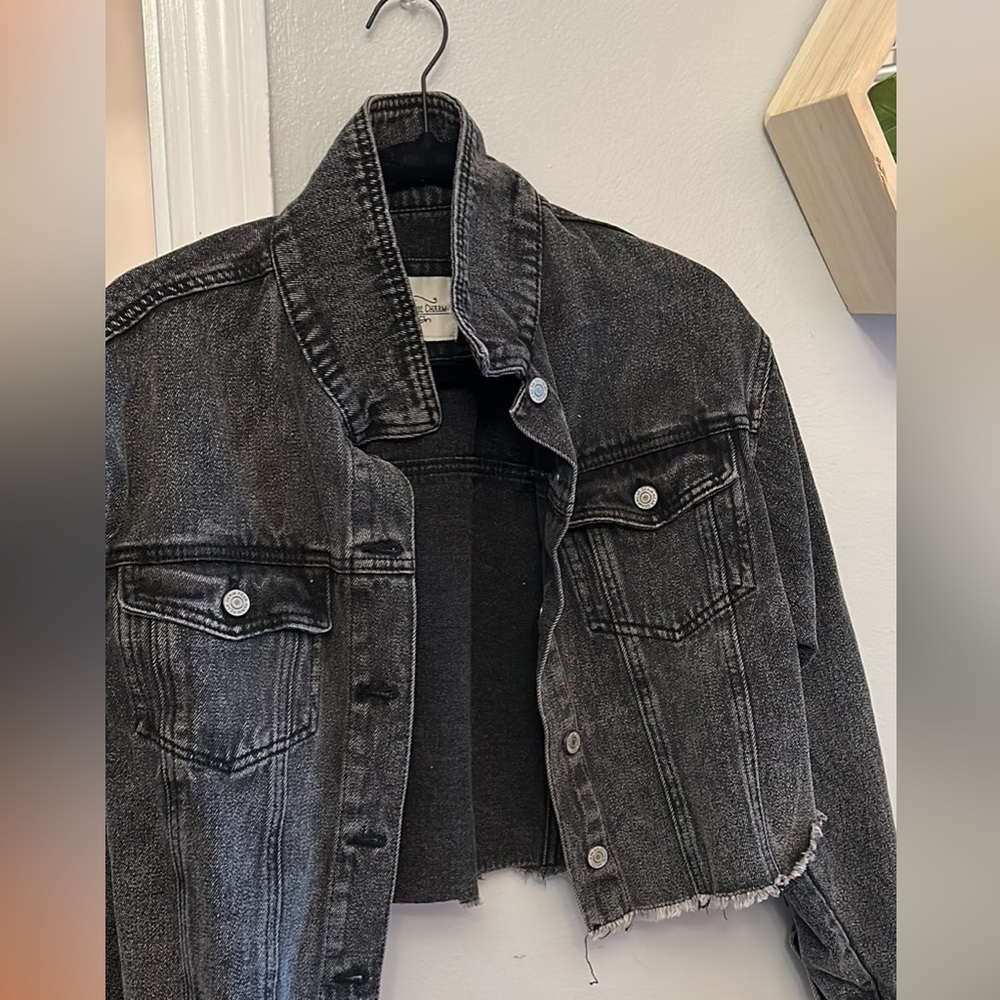 Black Crop Jean Jacket